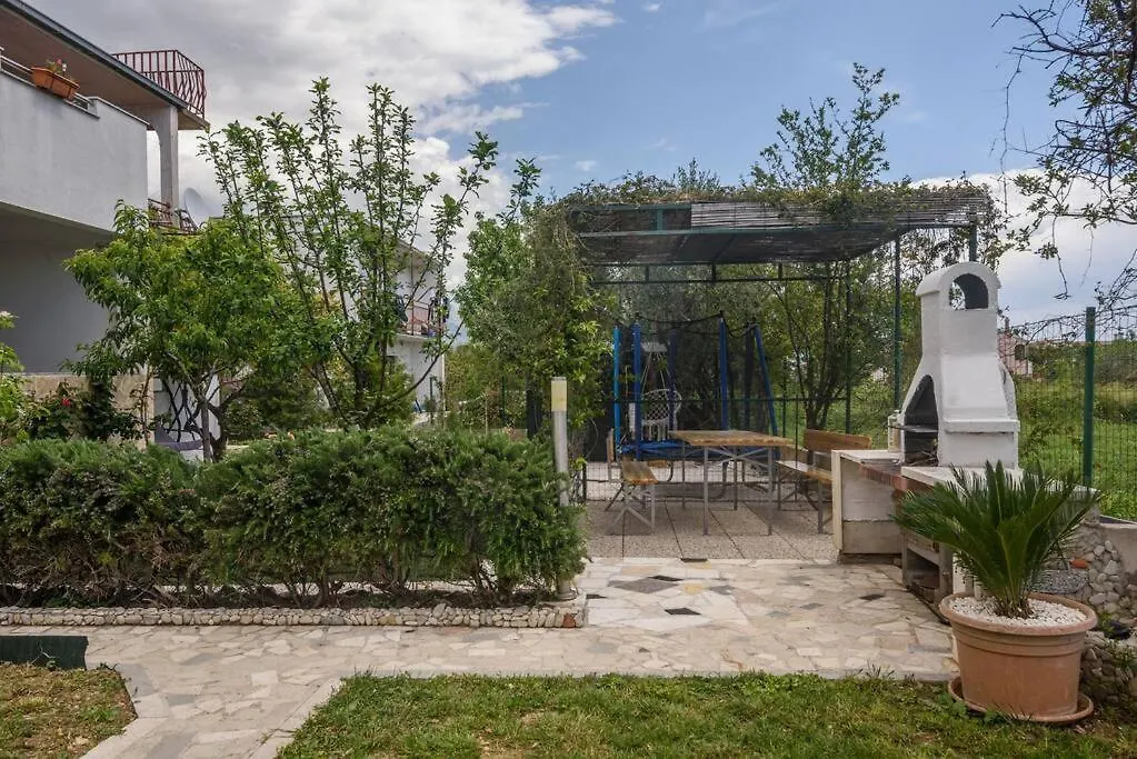 New Apartment With Pool And Jacuzzi Only For You Kastela Croatia